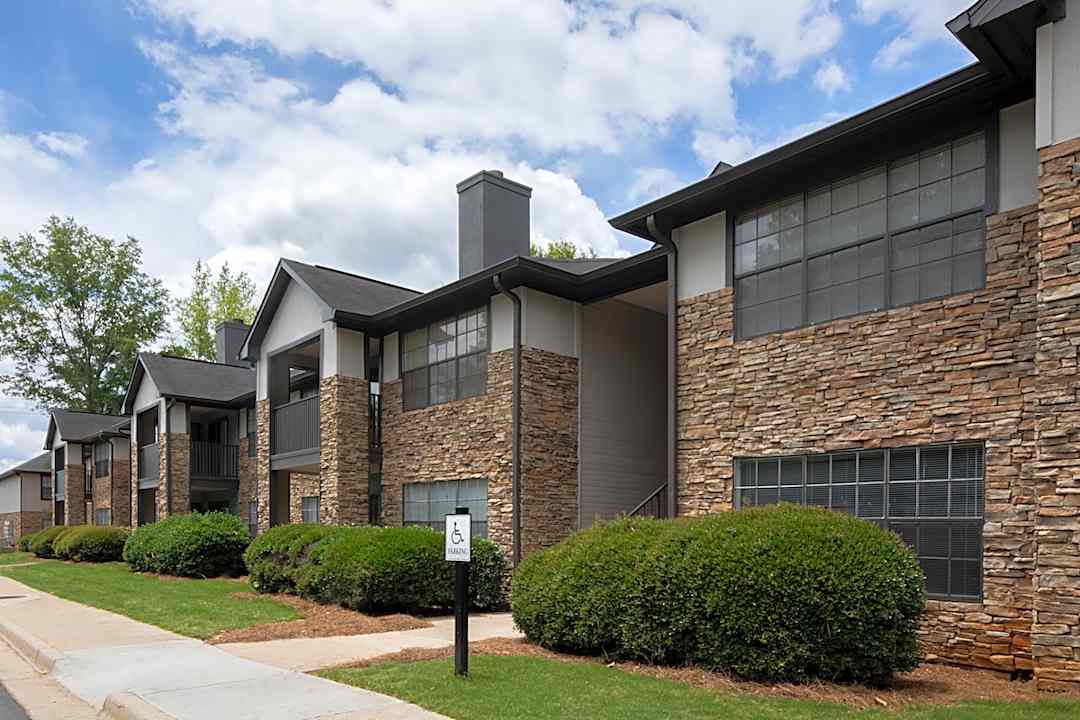 The Reserve At Research Park Apartments 6200 Rime Village Dr Nw Huntsville Al Apartments For Rent Rent Com