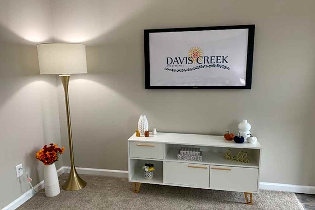 Davis Creek Apartments - 5419 Meredith St Portage Mi Apartments For Rent Rentcom