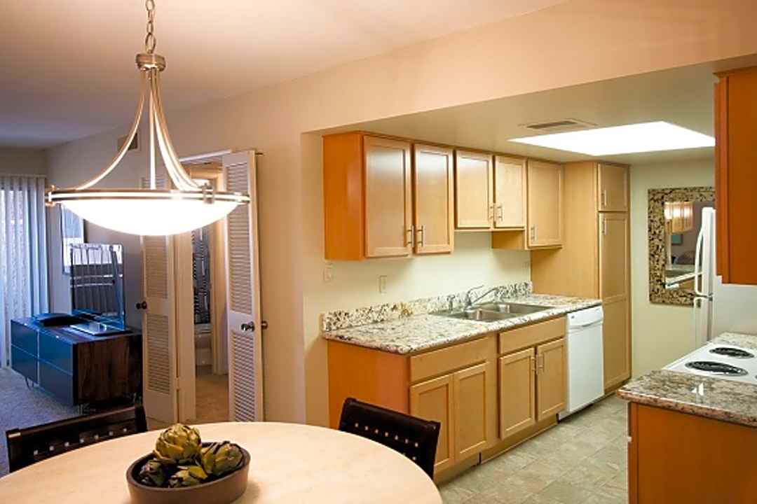 3833 W Camp Wisdom Rd 3833 W Camp Wisdom Rd Dallas Tx Apartments For Rent Rent Com