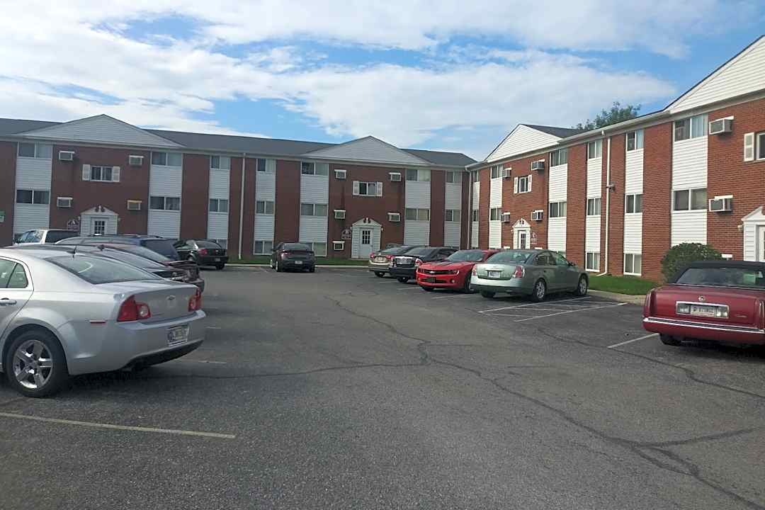 roland manor apartments 2126 n ritter indianapolis in apartments for rent rent com