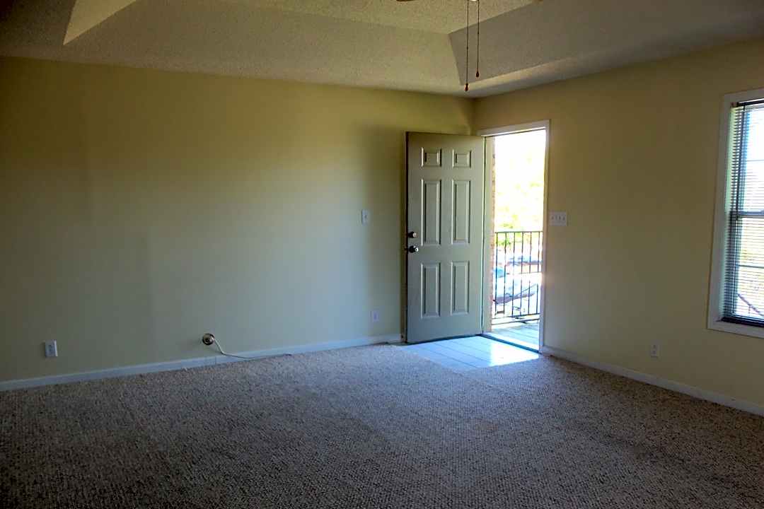 Sango Place 124 Ballygar St Clarksville Tn Apartments For Rent Rent Com