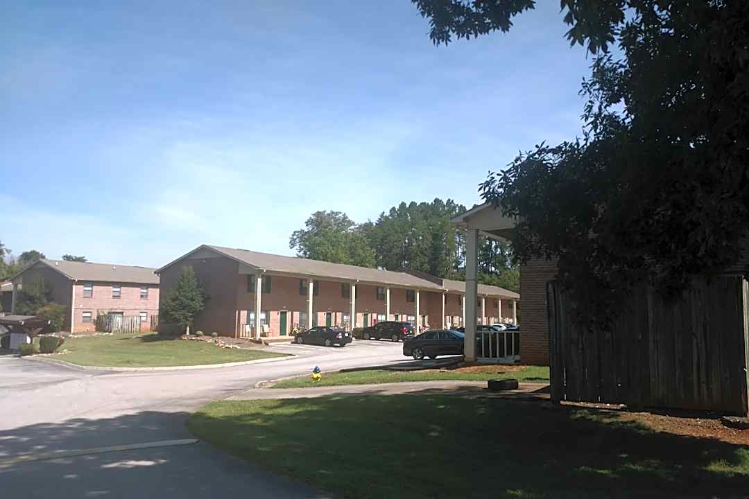 Sandy Springs Townhouses - 1485 Lori Lea Dr Maryville Tn Apartments For Rent Rentcom