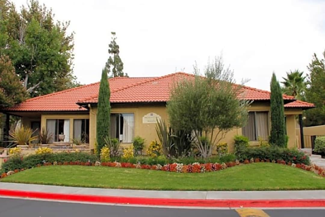 Broadstone Serrano - 1930 W College Ave | San Bernardino, CA Apartments for  Rent | Rent.