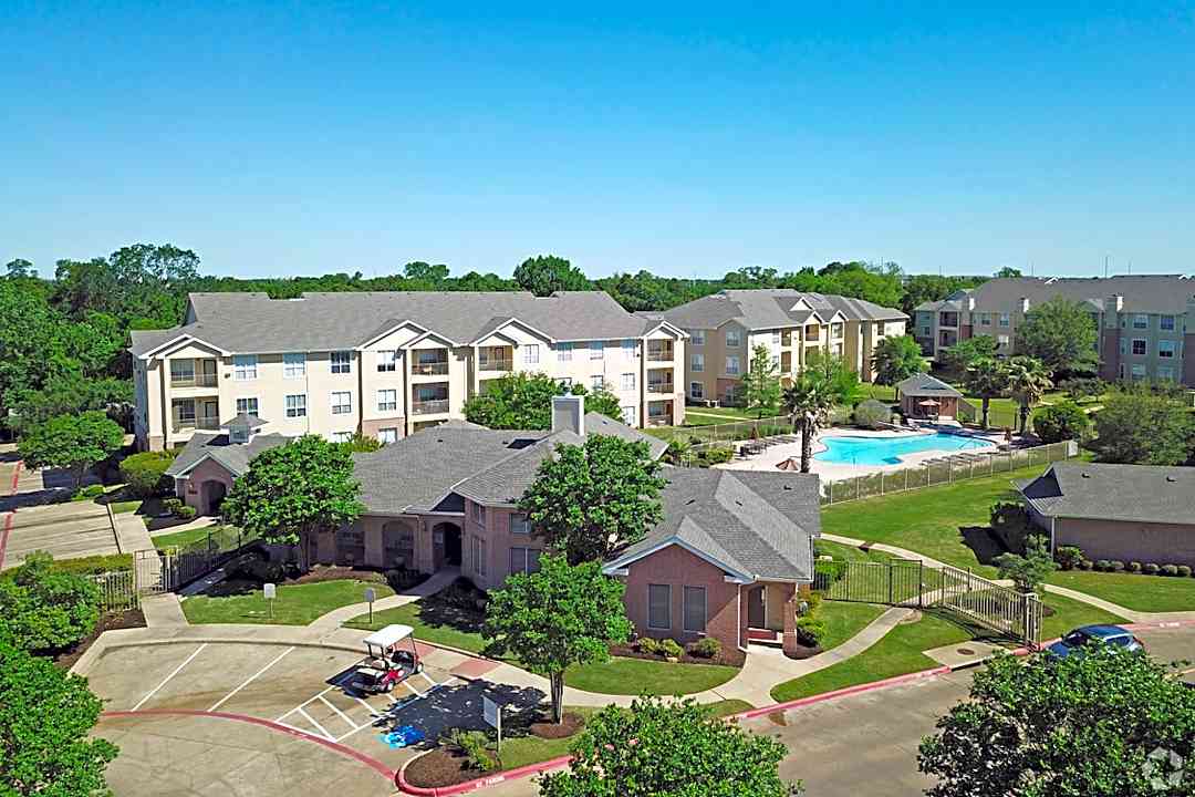 park station apartments bryan tx