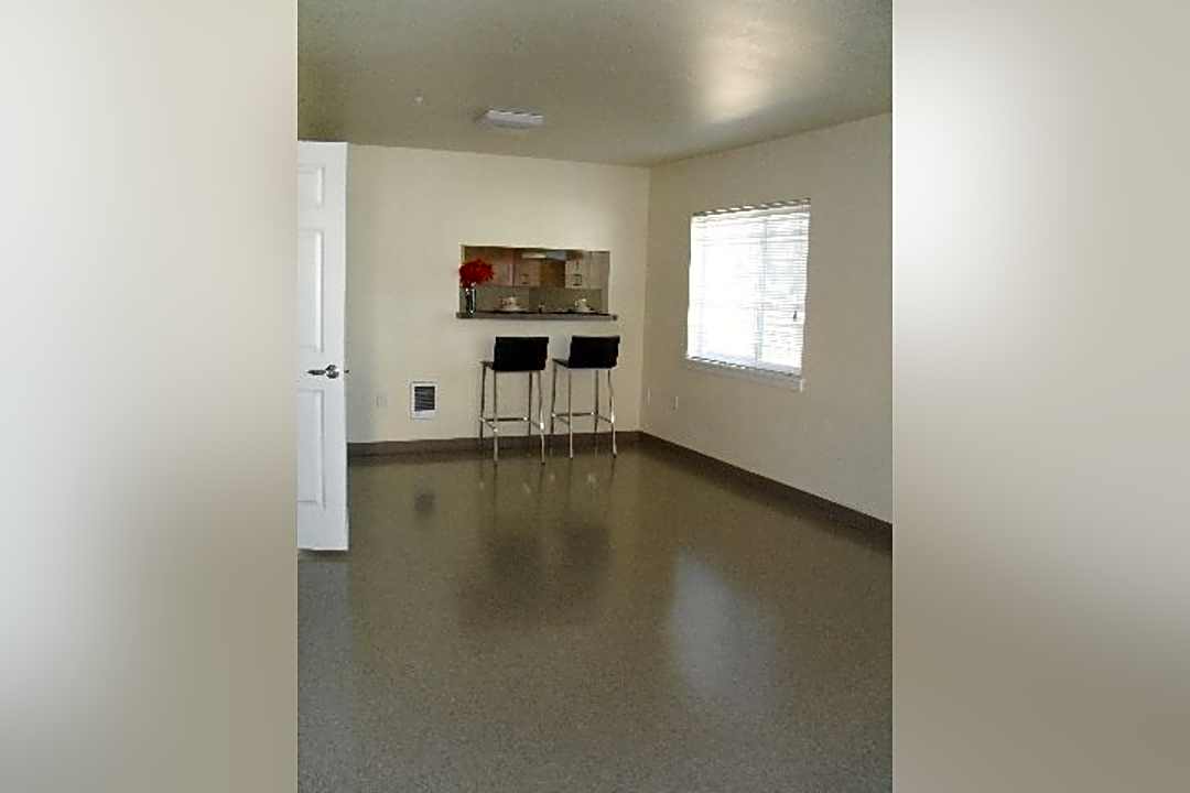 Bay Vista South 4650 Bay Vista Blvd Bremerton Wa Apartments For Rent Rent Com