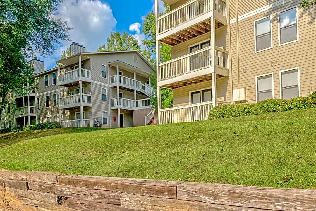 Azalea Park At Sandy Springs 8805 Dunwoody Pl Atlanta Ga Apartments For Rent Rent Com
