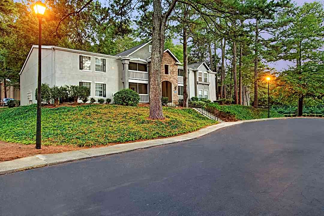 Landry At East Cobb 2575 Delk Rd Se Marietta Ga Apartments For Rent Rent Com