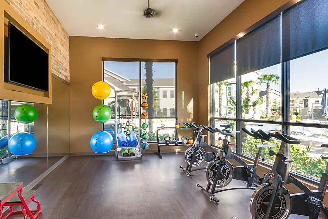 Satori At Long Meadow 3850 Meadow Ranch Pkwy Richmond Tx Apartments For Rent Rent Com