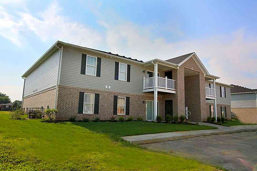 Moss Creek Apartments 7914 Moss Creek Drive Louisville Ky Apartments For Rent Rent Com