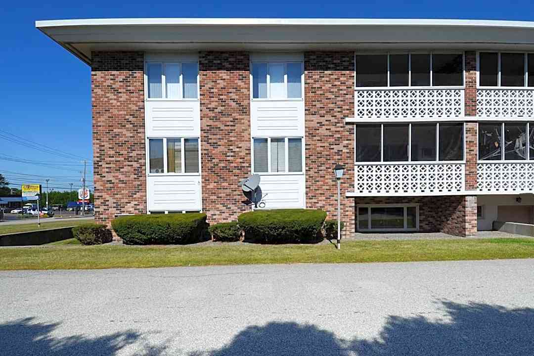 warren apartments 624 metacom ave warren ri apartments for rent rent com