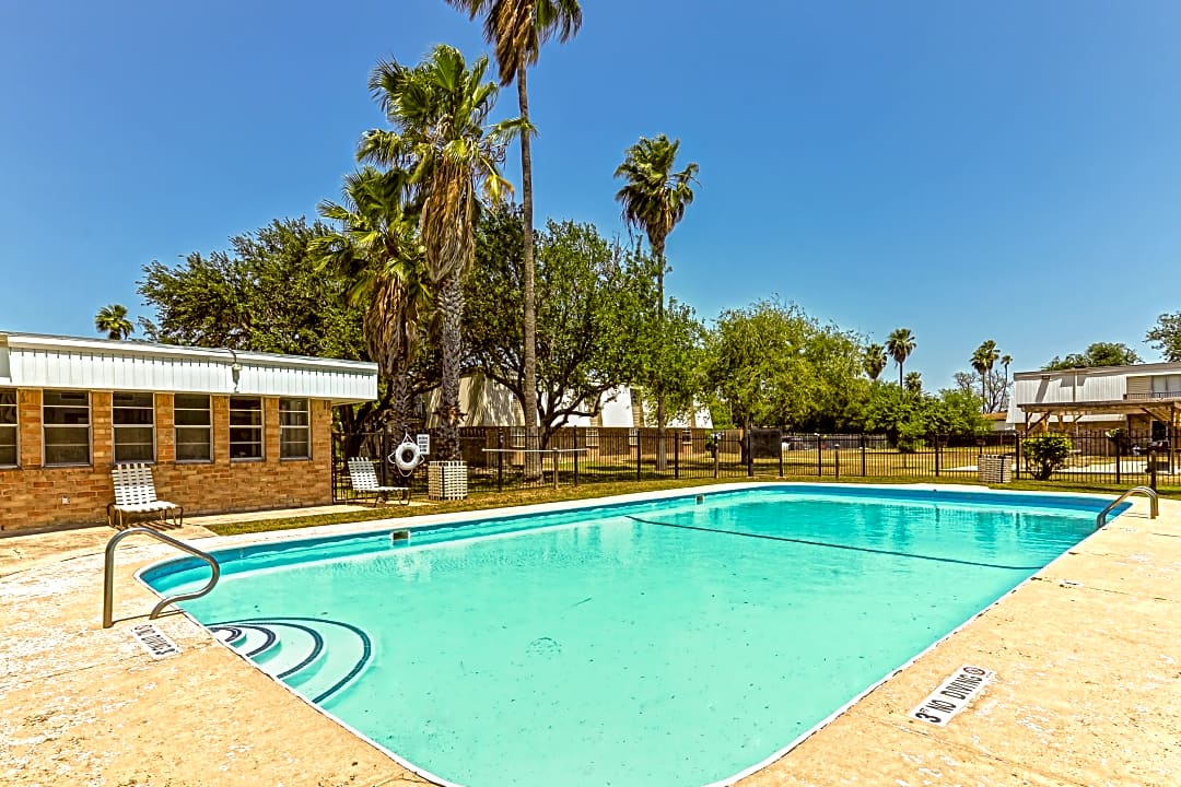 Jackson Square Apartments - 700 W Jackson Ave | McAllen, TX Apartments for  Rent | Rent.