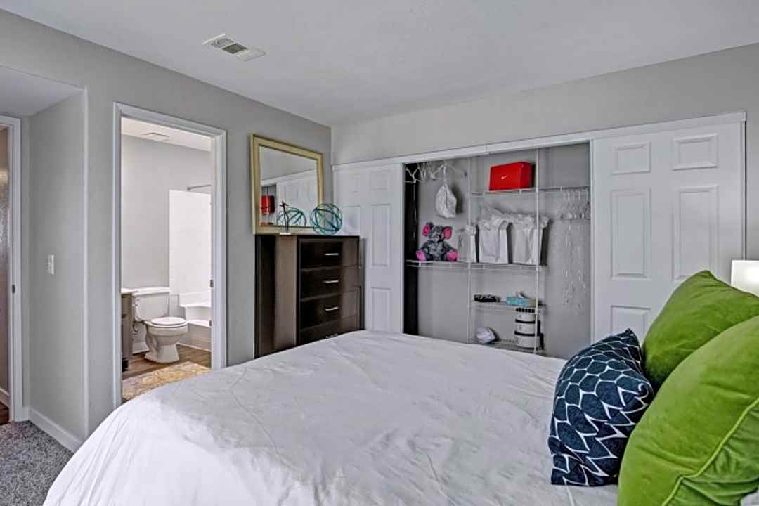 martinique bay 3000 highview drive henderson nv apartments for rent rent com