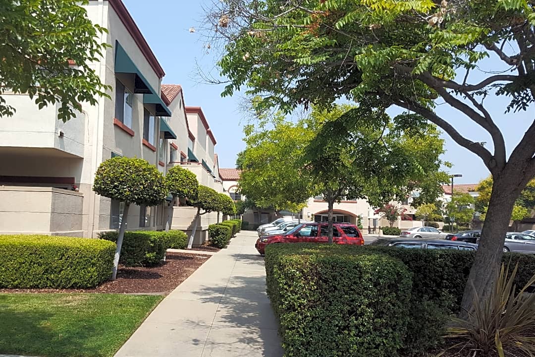 Plaza Del Sol - 1380 Blossom Hill Rd | San Jose, CA Apartments for Rent |  Rent.