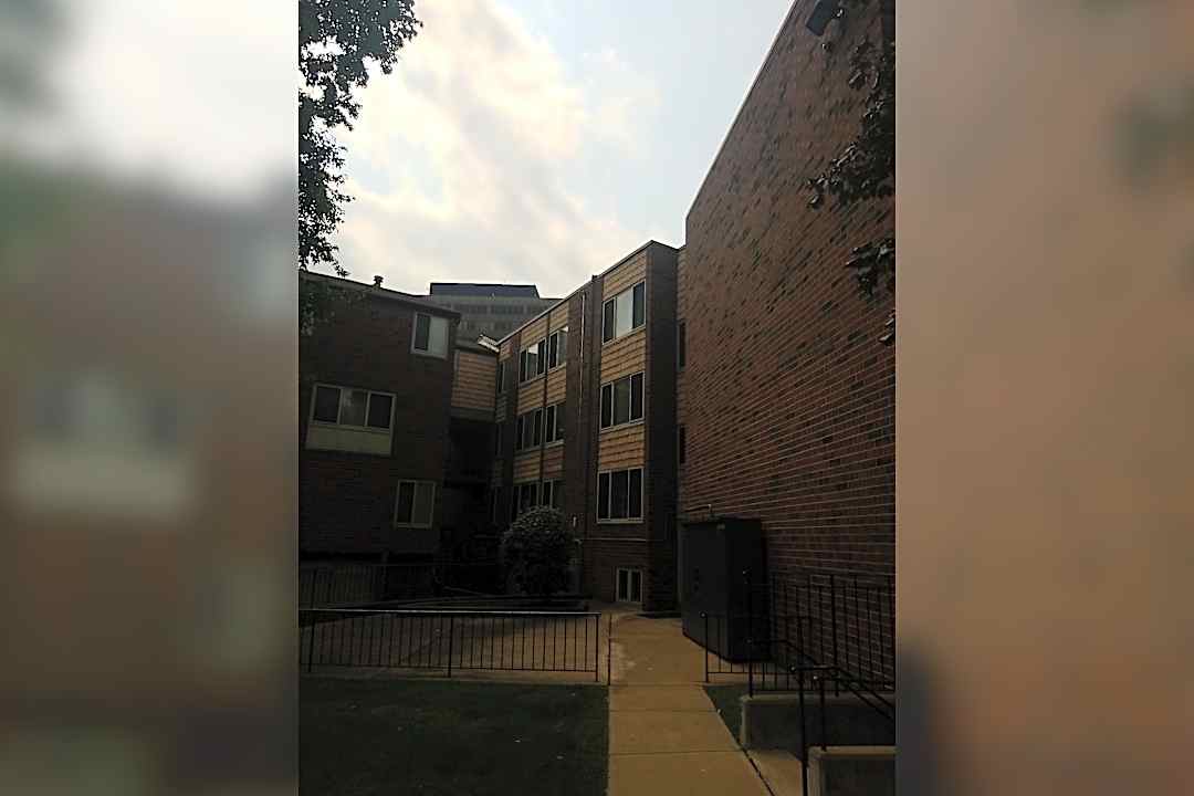 Allegheny Commons 255 E Ohio St Pittsburgh Pa Apartments For Rent Rent Com