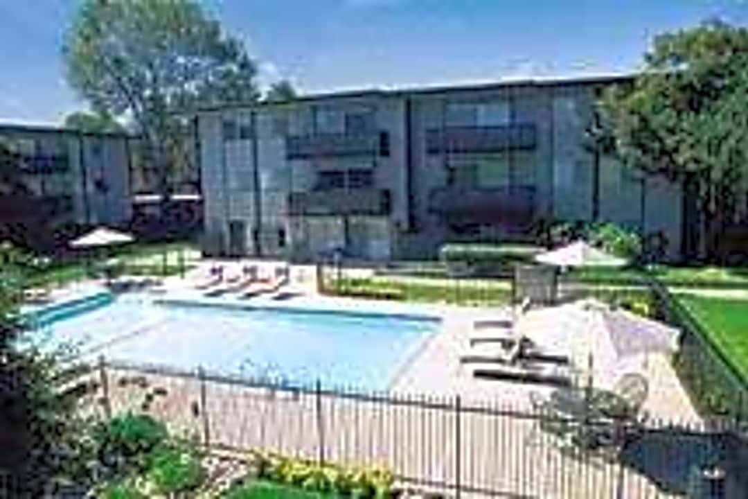 Aviana - 2101 California St | Mountain View, CA Apartments for Rent | Rent.