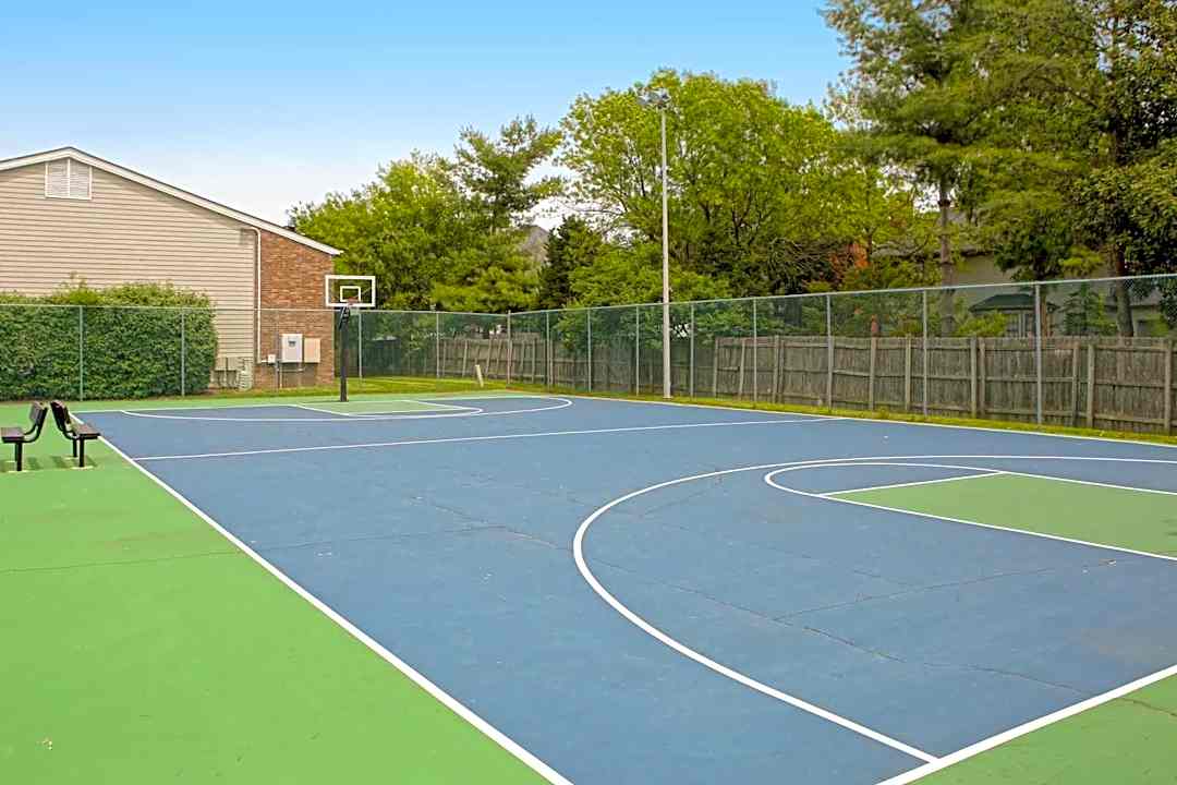 canter chase apartments 1200 canterchase dr louisville ky apartments for rent rent com