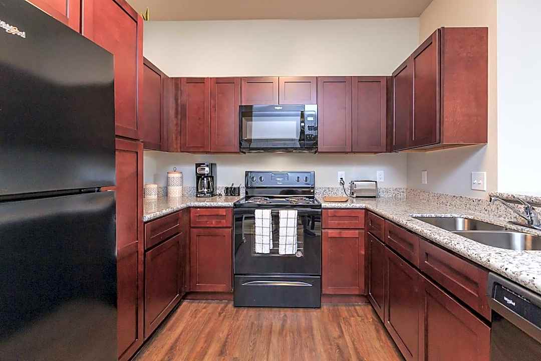 Aria At Wilcrest 10111 Wilcrest Houston Tx Apartments For Rent Rent Com