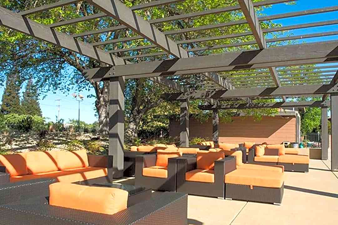 the eleven hundred 1100 howe ave sacramento ca apartments for rent rent com