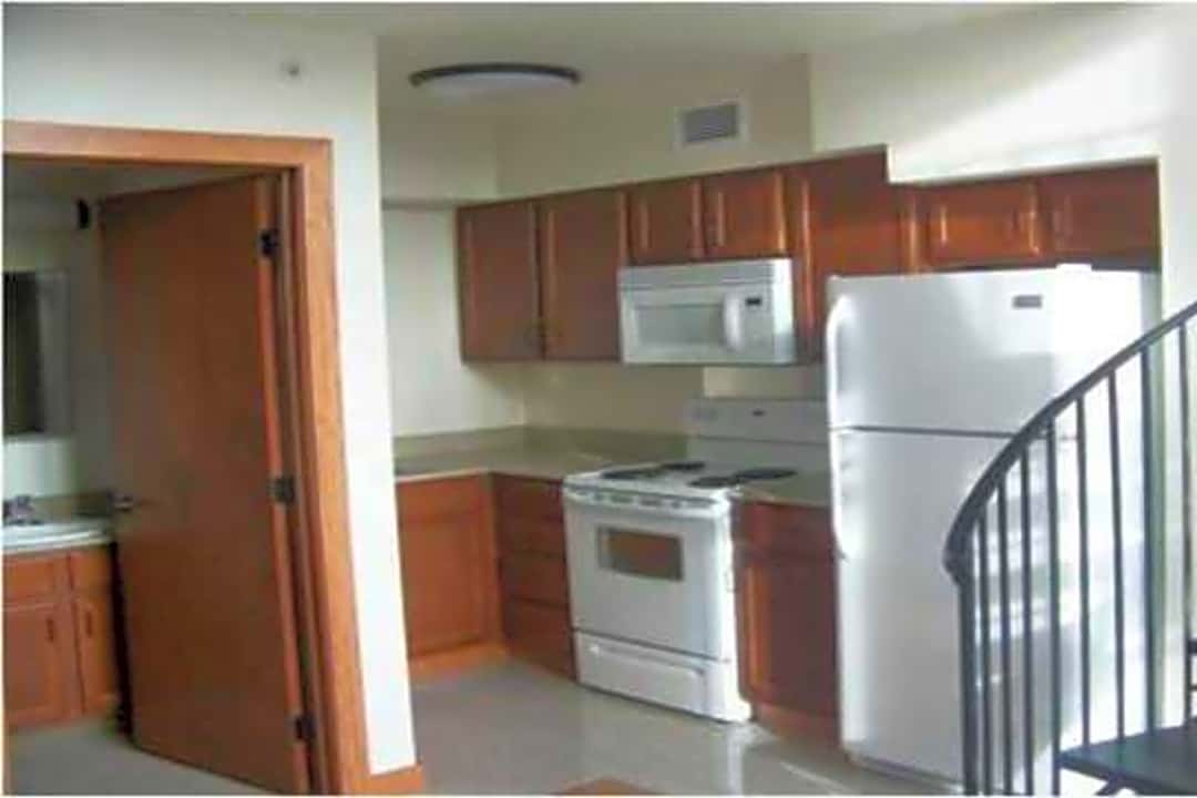 Agnes Kehoe Place 5313 N Regal Spokane Wa Apartments For Rent Rent Com