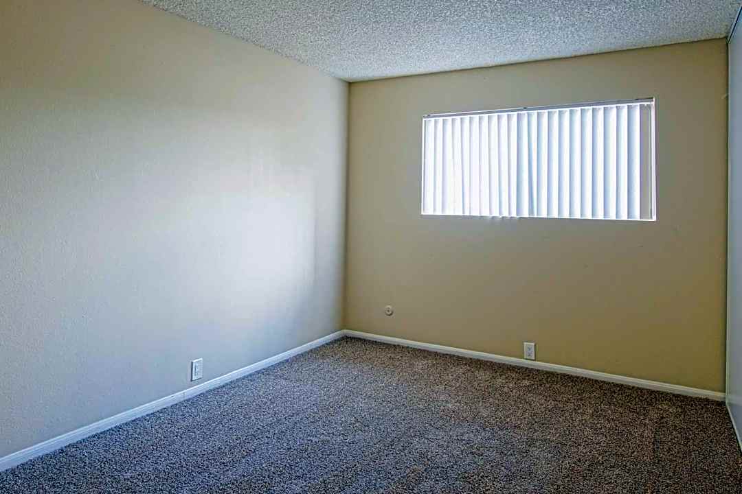 Garden View - 250 S Rose St Escondido Ca Apartments For Rent Rentcom