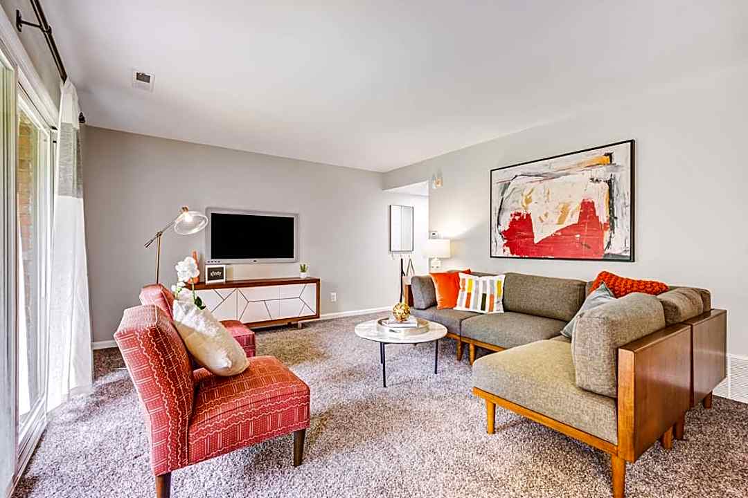 Howard Crossing Apartment Homes - 8732 Town And Country Blvd Ellicott City Md Apartments For Rent Rentcom