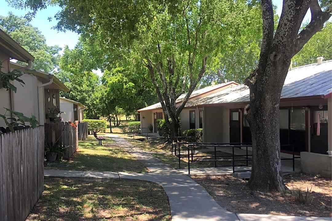 Country Club Village Apartment - 3500 Magic Dr | San Antonio, TX Apartments  for Rent | Rent.