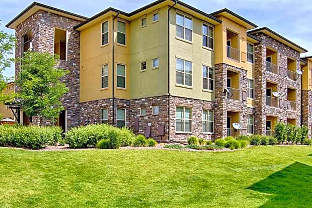 Acadia At Cornerstar 16045 E Easter Cir Aurora Co Apartments For Rent Rent Com