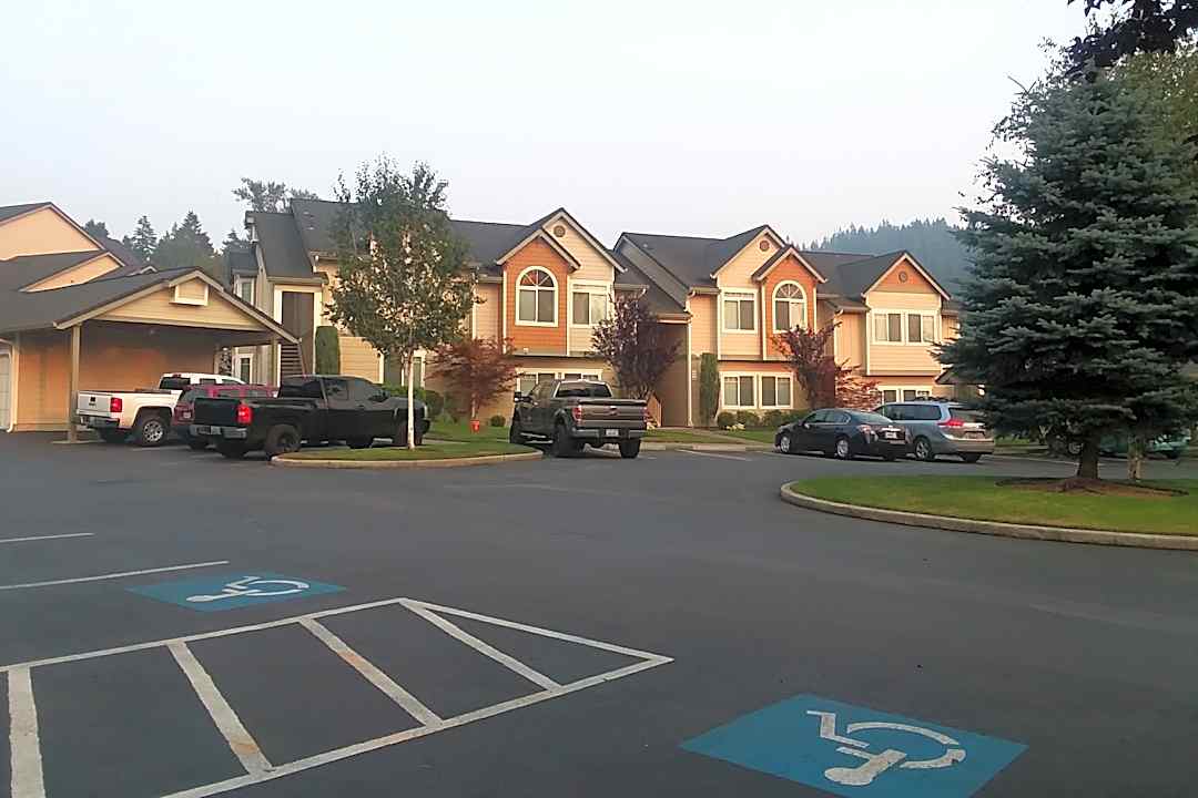 Summerwind 2700 Allen St Kelso Wa Apartments For Rent Rent Com