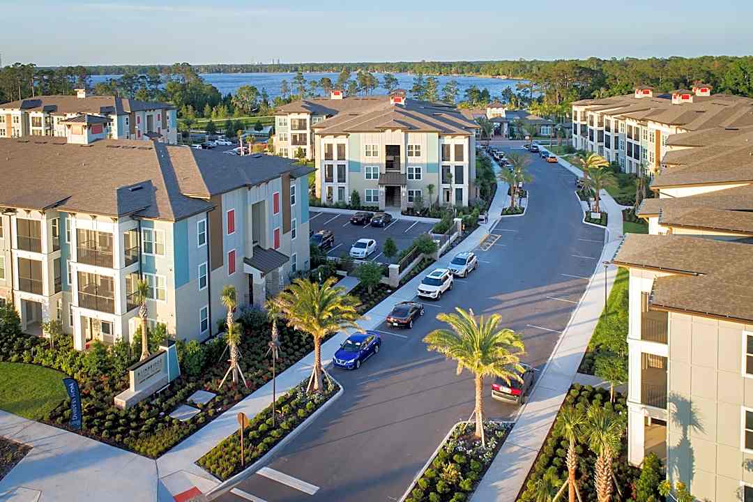 Bainbridge Nona Place 12777 Narcoossee Rd Orlando Fl Apartments For Rent Rent Com