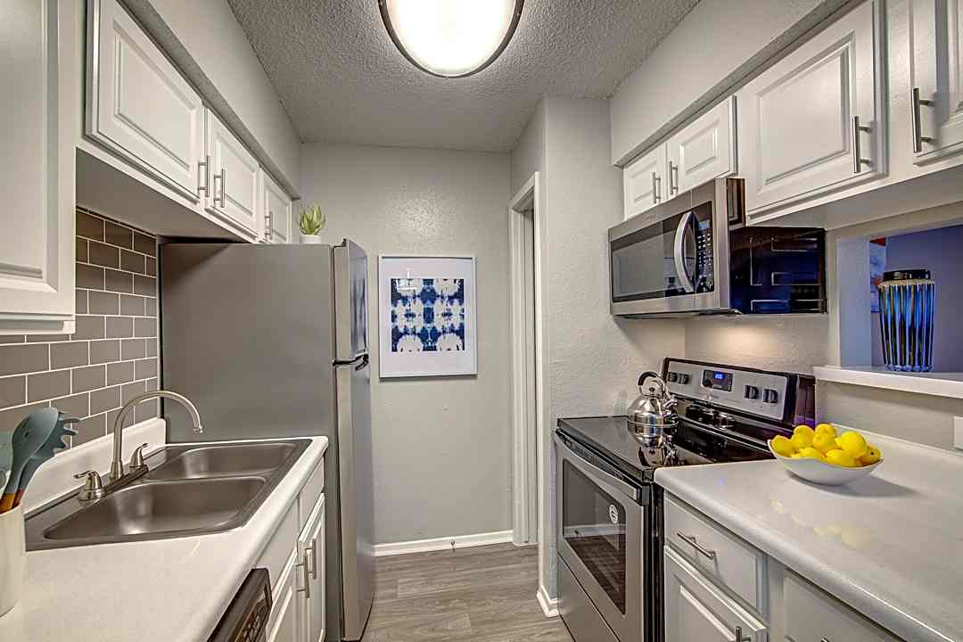 Bar Harbor Apartments 2601 Repsdorph Rd Seabrook Tx Apartments For Rent Rent Com