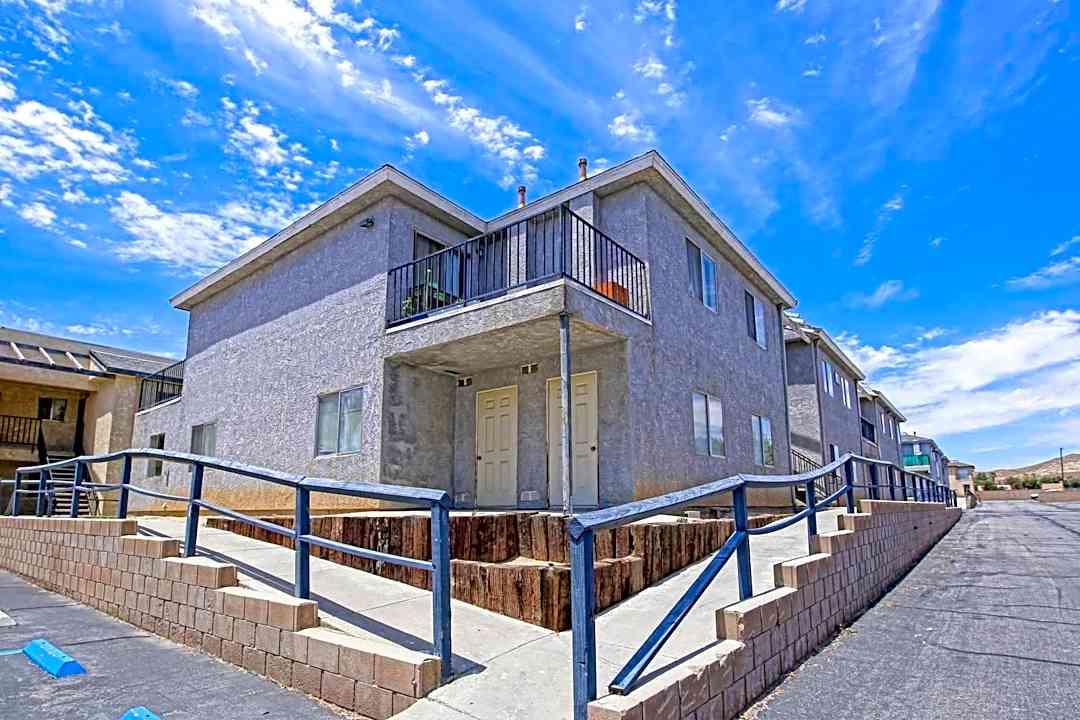 apartments in rosamond ca