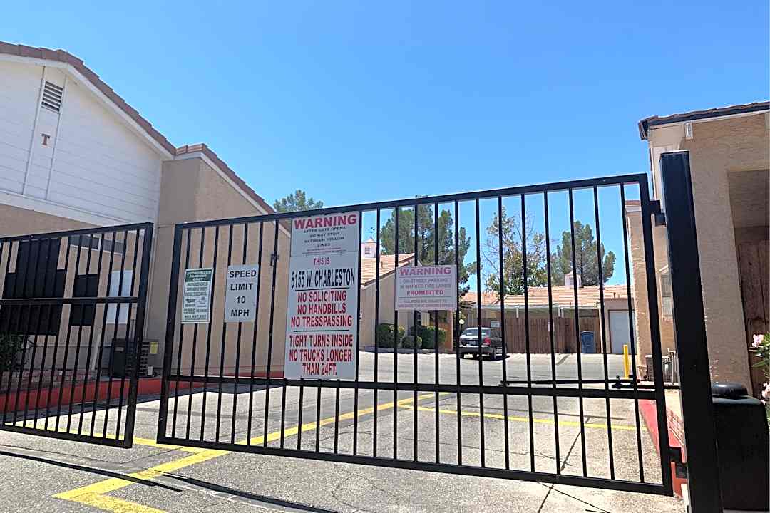 buffalo highlands 7 10 8155 w charleston blvd las vegas nv apartments for rent rent com