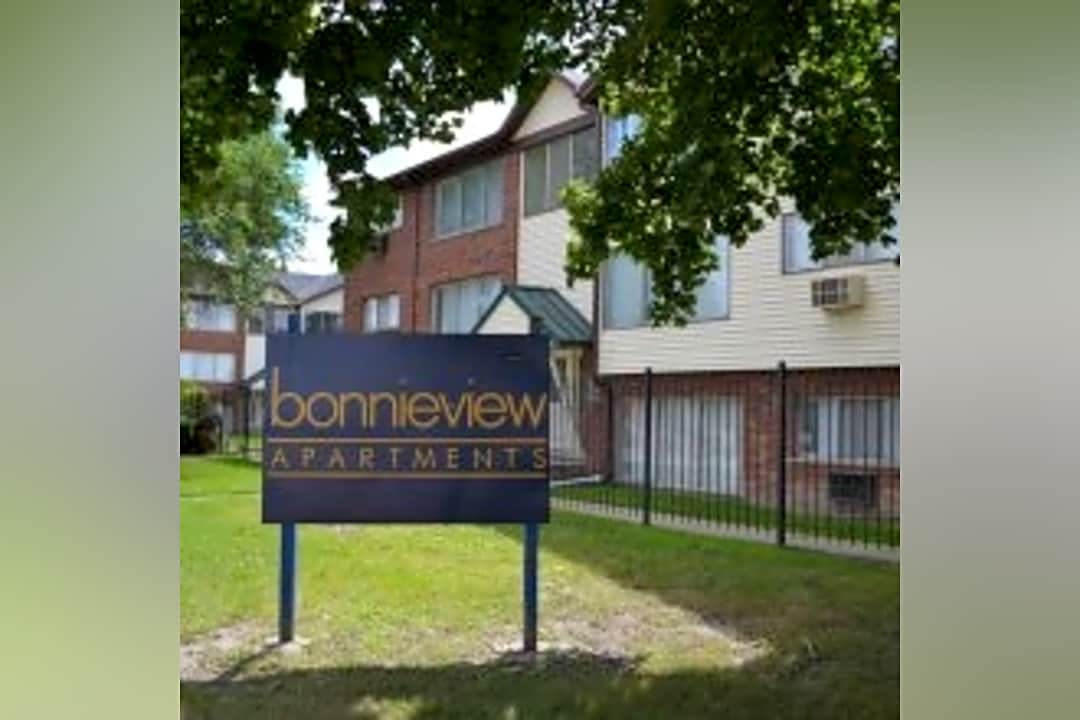 Bonnieview Apartments - 23301 W 8 Mile Rd Detroit Mi Apartments For Rent Rentcom