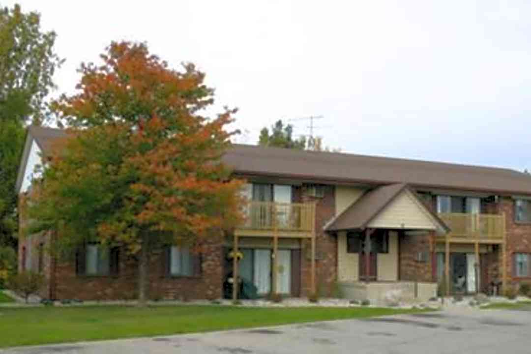 cottonwood forest 7701 riverview dr jenison mi apartments for rent rent com