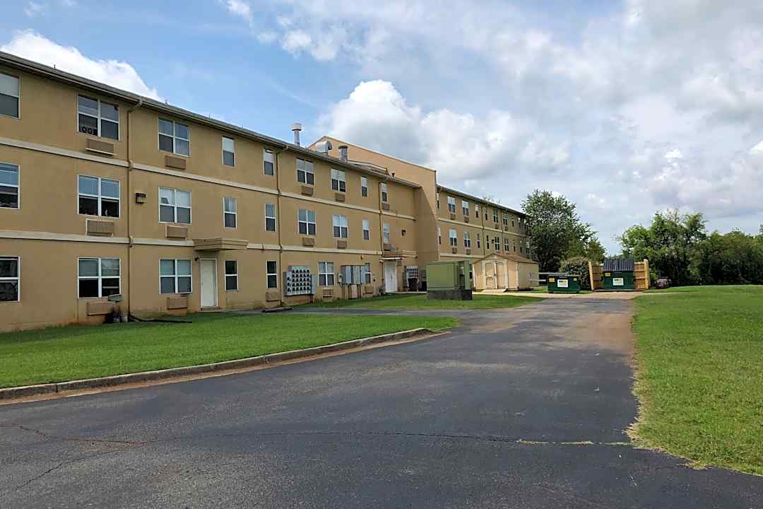 Dublin Village Apartments - 106 W Dublin Dr Madison Al Apartments For Rent Rentcom