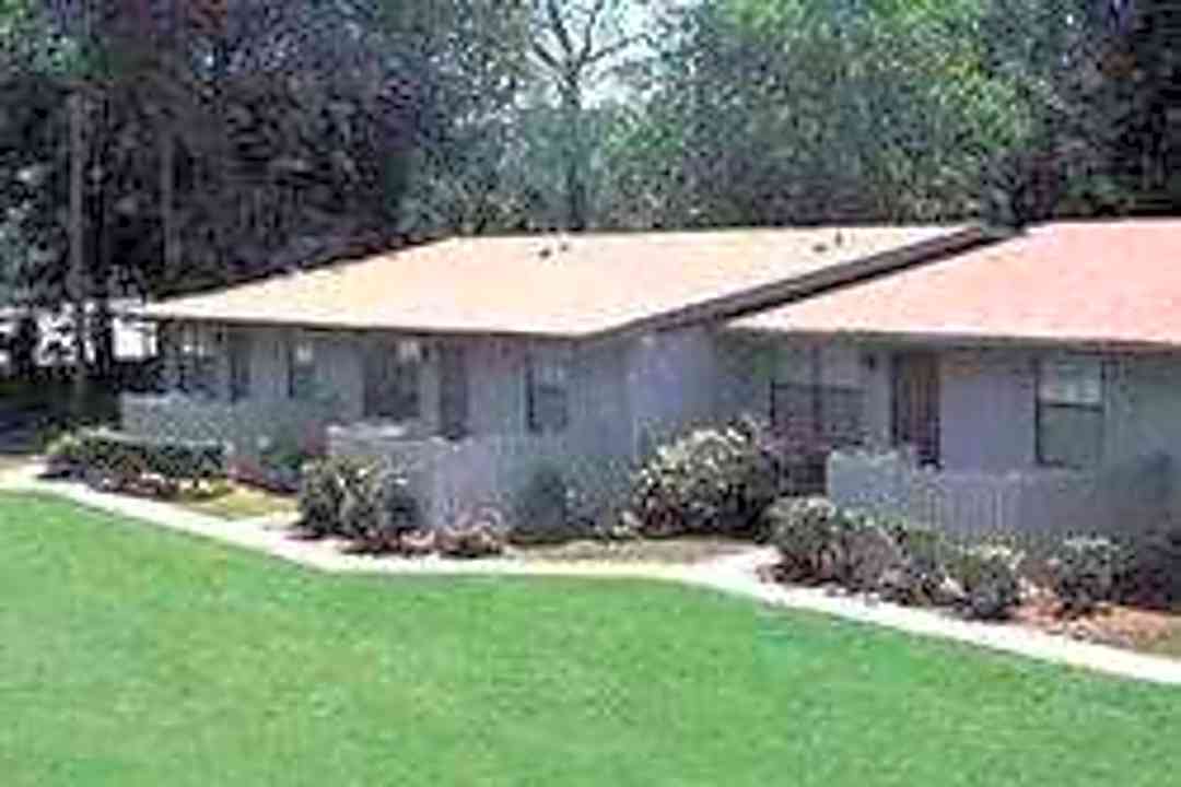 Annhurst 535 N Lewis Run Rd Jefferson Hills Pa Apartments For Rent Rent Com