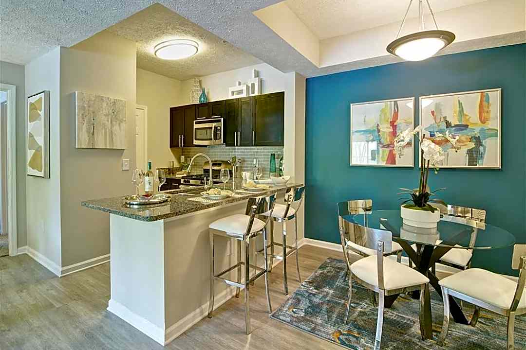 Aspire Perimeter 5385 Peachtree Dunwoody Rd Ne Atlanta Ga Apartments For Rent Rent Com