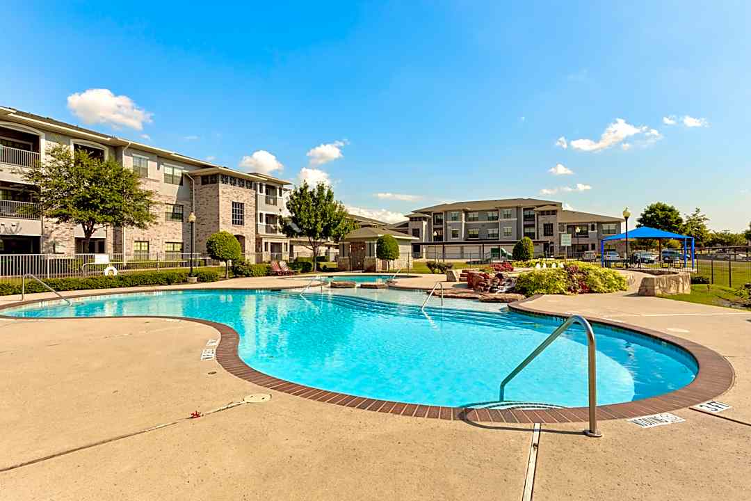 Magnolia At Mesquite Creek 900 Gross Rd Mesquite Tx Apartments For Rent Rent Com