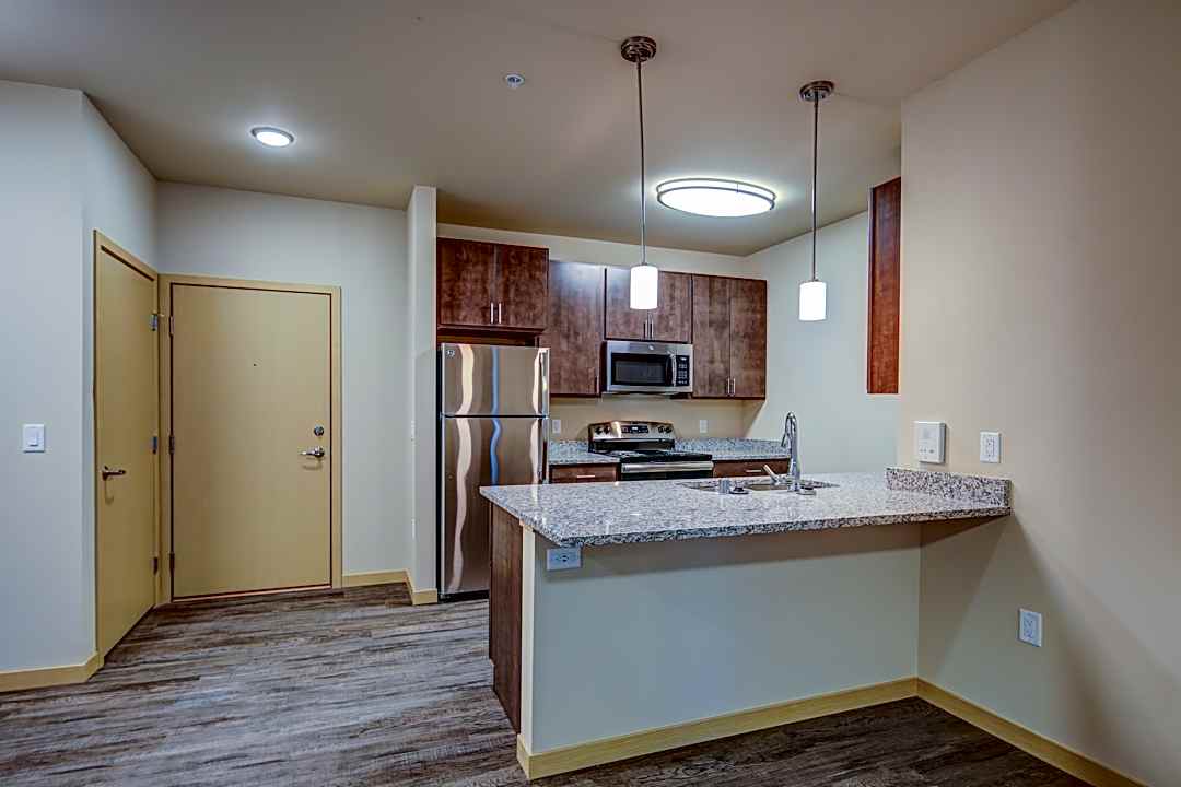 8twenty Park Apartments 820 S Park St Madison Wi Apartments For Rent Rent Com