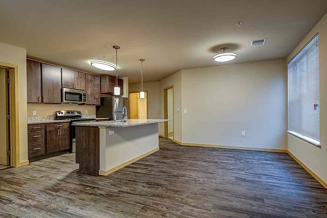 8twenty Park Apartments 820 S Park St Madison Wi Apartments For Rent Rent Com