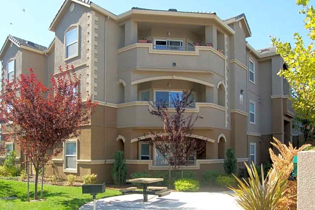 Ashton Parc Apartments 2201 Arena Blvd Sacramento Ca Apartments For Rent Rent Com