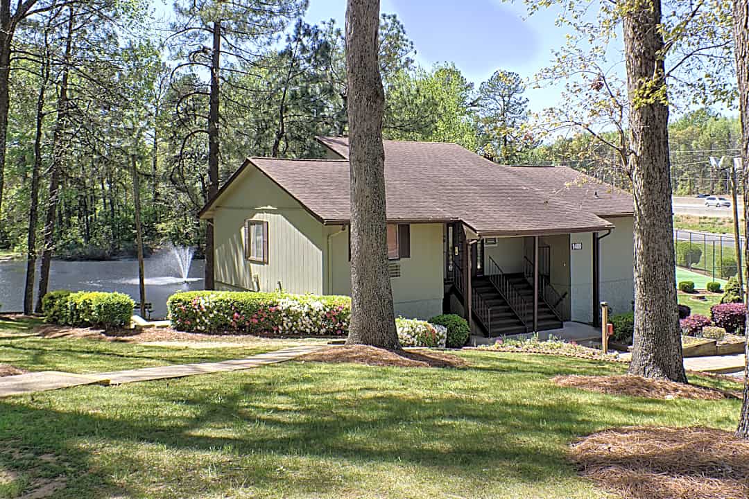 somerset 1400 ventura way dr charlotte nc apartments for rent rent com
