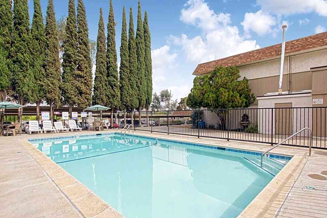 Garden View - 250 S Rose St Escondido Ca Apartments For Rent Rentcom