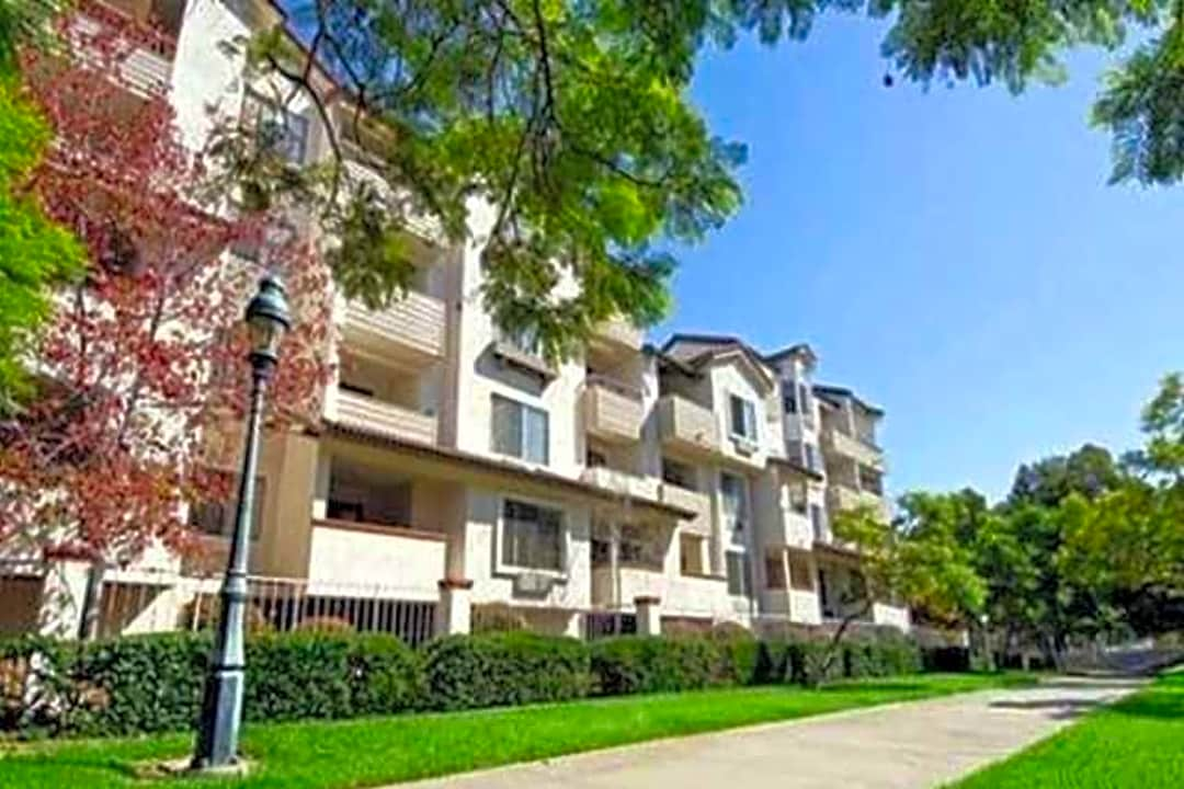 One Park Apartments - 350 3rd Ave | Chula Vista, CA Apartments for Rent |  Rent.