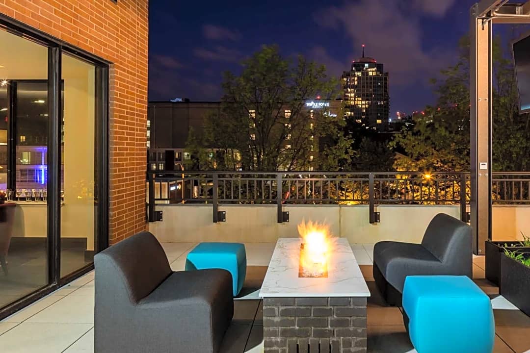 Citizen Park Luxury Apartments - 4643 Lindell Blvd | Saint Louis, MO  Apartments for Rent | Rent.