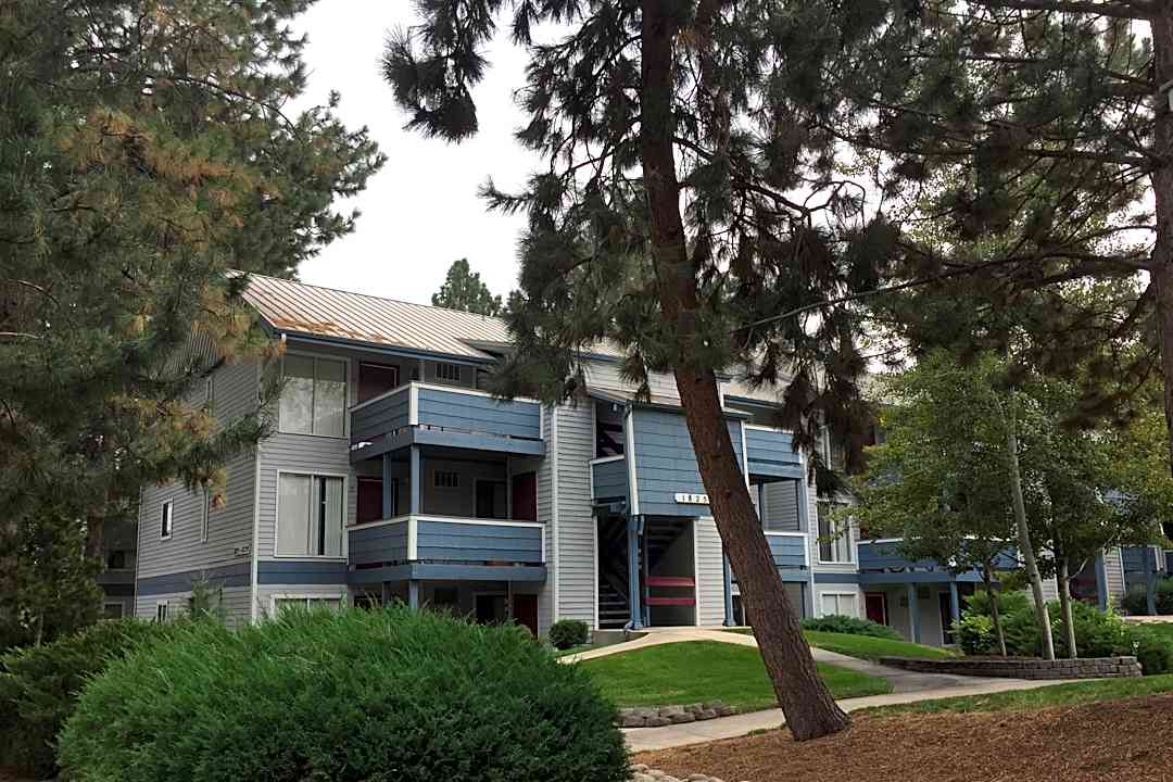 Eagle Pointe Apartments - 1843 W Boise Ave Boise Id Apartments For Rent Rentcom
