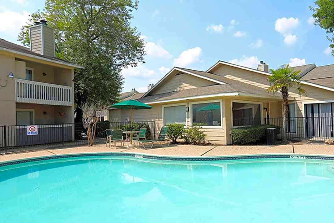 vineyard trace 15414 kuykendahl rd houston tx apartments for rent rent com
