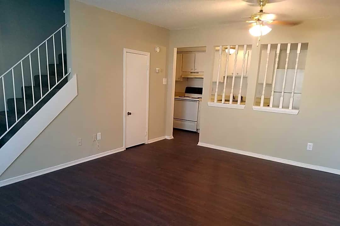 chateau bayou apartments 2823 bienville boulevard ocean springs ms apartments for rent rent com