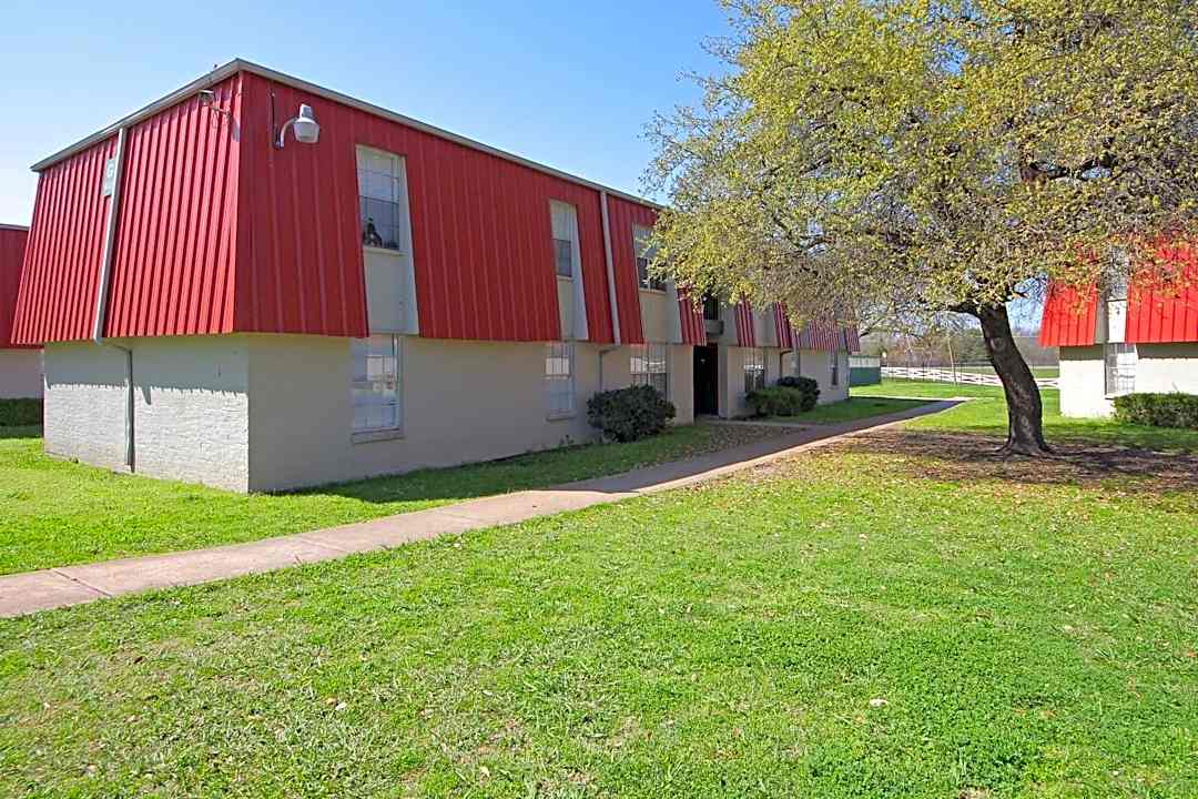 garden park apartments 1919 j ramsey blvd n greenville tx apartments for rent rent com