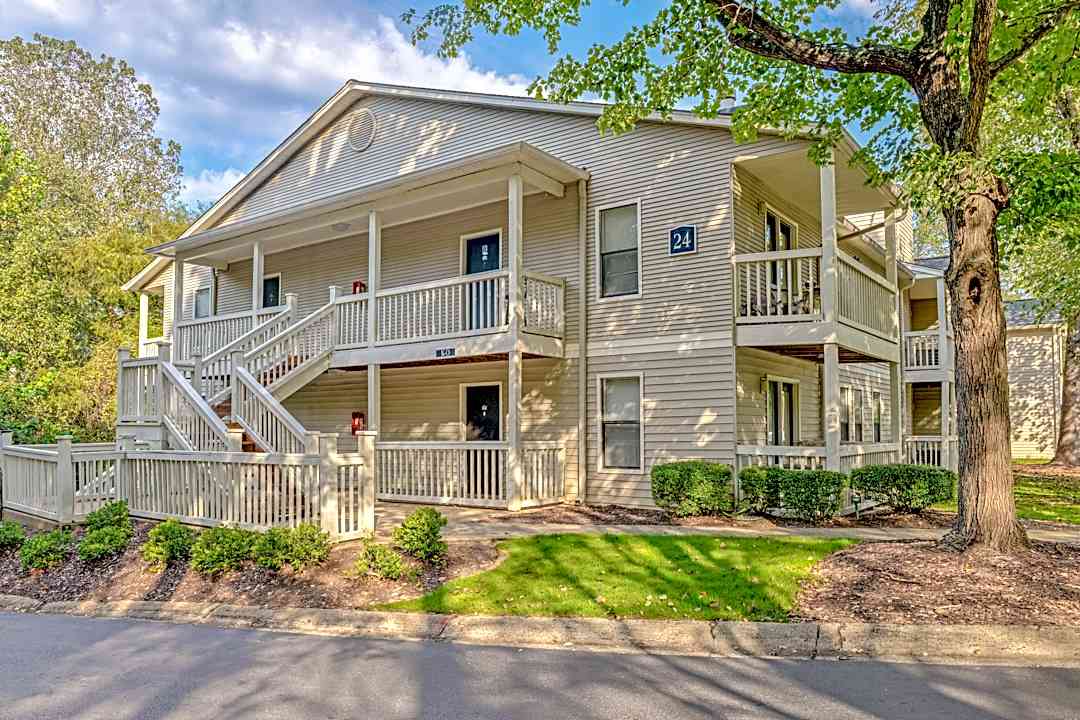 Azalea Park At Sandy Springs 8805 Dunwoody Pl Atlanta Ga Apartments For Rent Rent Com